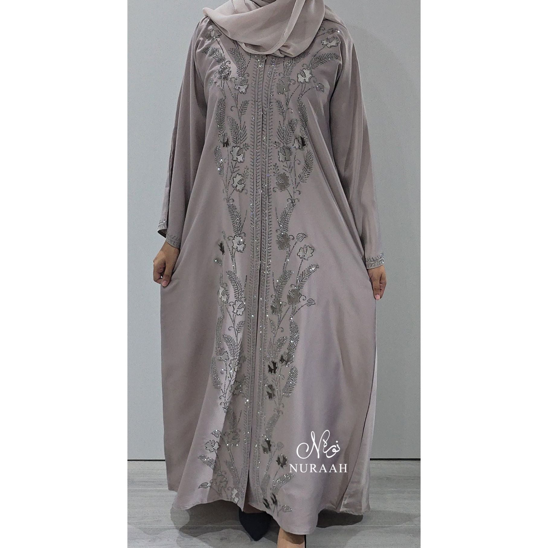 Janna Embellished Abaya 001