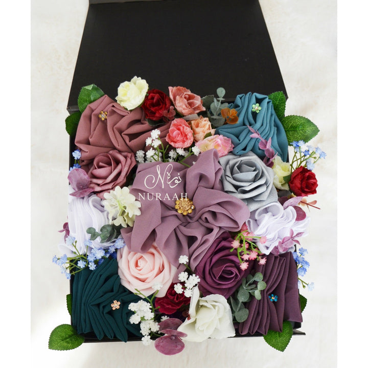 LUXURY SCARFS AND FLOWERS GIFT BOX (001) - NURAAH